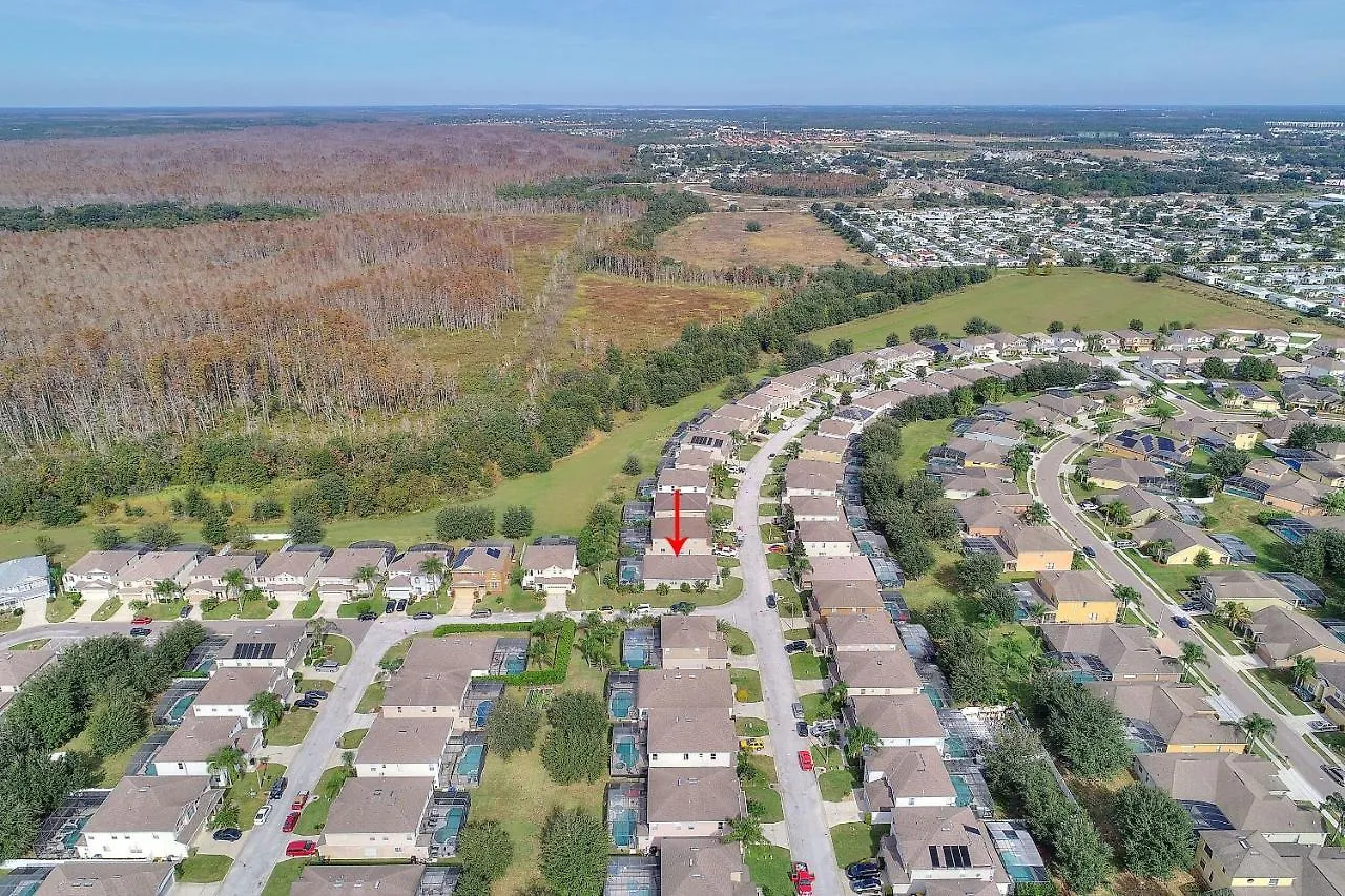 Legacy Park By Shine Villas Davenport